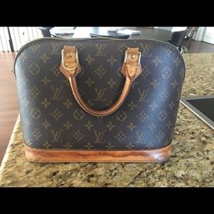 Louis Vuitton Alma bag